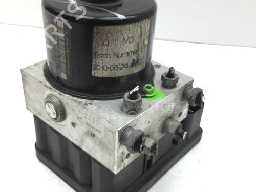 ABS pump FORD KUGA I 2.0 TDCi 4x4 | BP25158237M43 