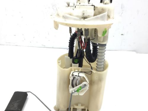 Used Fuel pump PEUGEOT 206 CC (2D) 1.6 16V (2DNFUF, 2DNFUR) (109 hp) 26125789