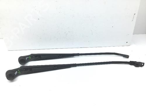 Vindspejlsviskerarm SUZUKI WAGON R+ Hatchback (EM) 1.2 (SR412) | BP29864256C143 