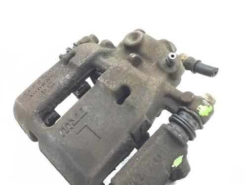Venstre bremsekaliber foran MITSUBISHI COLT CZC VI Convertible (RG) 1.5 (Z36A) (109 hp) 14986203