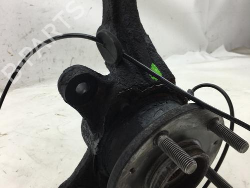 Left front steering knuckle LAND ROVER FREELANDER I (L314) 2.0 Td4 4x4 | BP14586166M25 