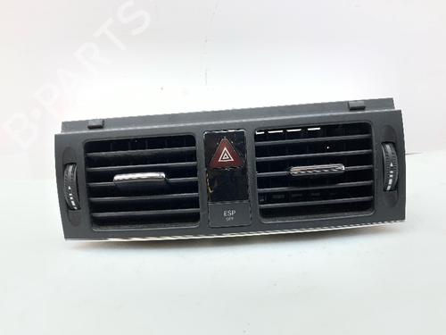 Used Air vent Air vent 38075064 38075064