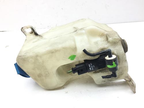 Used Windscreen washer tank AUDI A3 (8L1) 1.6 (102 hp) 11507623