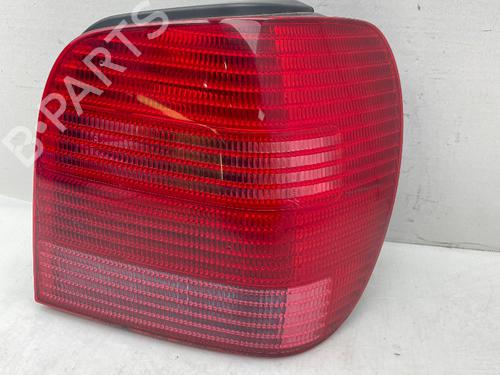Used Right taillight VW POLO (6N2) 1.0 (50 hp) 32850339
