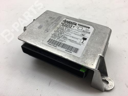 Airbag module RENAULT MEGANE II (BM0/1_, CM0/1_) 1.4 16V (82 hp) 7079737