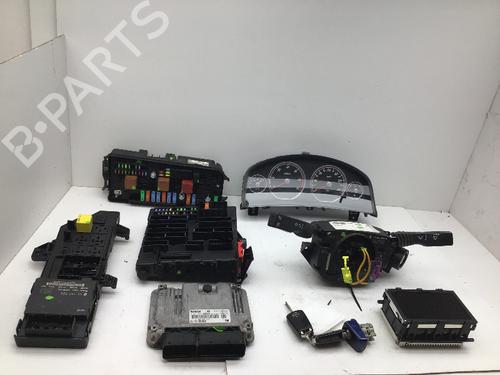Used Engine control unit (ECU) OPEL SIGNUM Hatchback (Z03) 1.9 CDTI (F48) (150 hp) 29430217