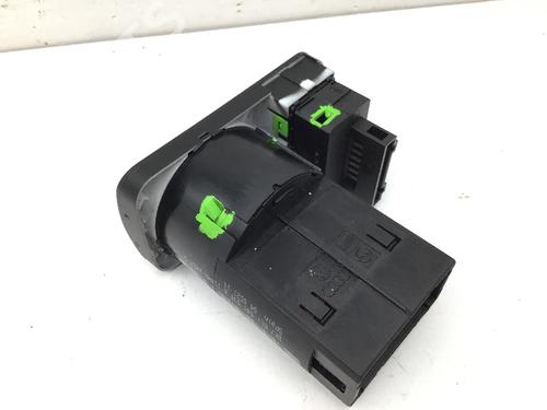 Commande de phare AUDI A3 (8L1) 1.6 | BP28096783I24 