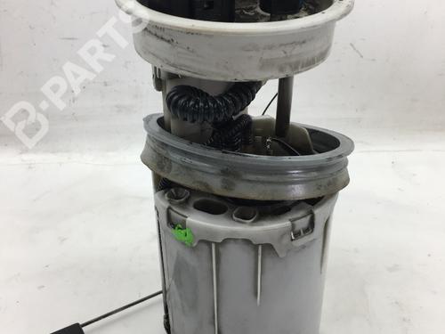 Used Fuel pump VW POLO (9N_, 9A_) 1.4 TDI (75 hp) 7185277