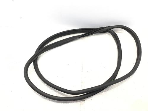 Used Rubber door seal MERCEDES-BENZ A-CLASS (W169) A 150 (169.031, 169.331) (95 hp) 24365188