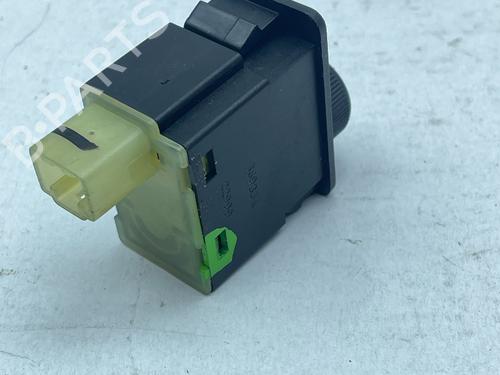 Spak kontakt NISSAN MICRA II (K11) 1.0 i 16V (K11) | BP30883882I30 