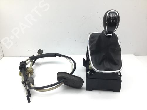 Gearstyring Automatisk OPEL INSIGNIA A Sports Tourer (G09) 2.0 CDTI (35) (160 hp) 30079792