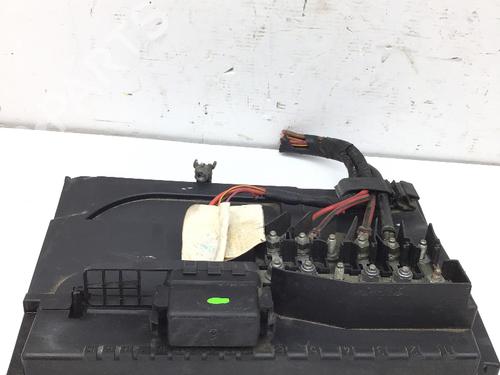 Fuse box VW POLO (9N_, 9A_) 1.2 | BP27507942E1 