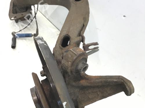 Right rear steering knuckle BMW 3 Touring (E46) 320 d | BP23209806M28 