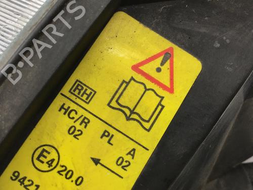 Right headlight FORD FOCUS I Turnier (DNW) 1.8 16V | BP17394812C29 