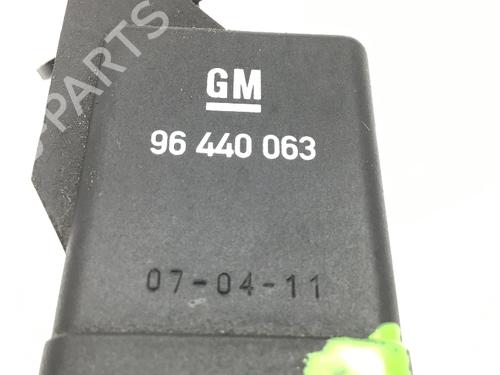 Electronic sensor OPEL ANTARA A (L07) 2.0 CDTI 4x4 | BP17837778M84 