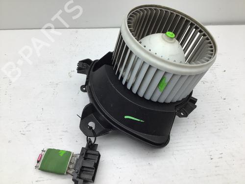 Used Heater blower motor FIAT PUNTO (199_) 1.2 (199AXZ1A, 199BXZ1A) (69 hp) 15251157