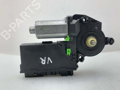 Used Right front window motor AUDI A4 B6 (8E2) 3.0 (220 hp) 32296578