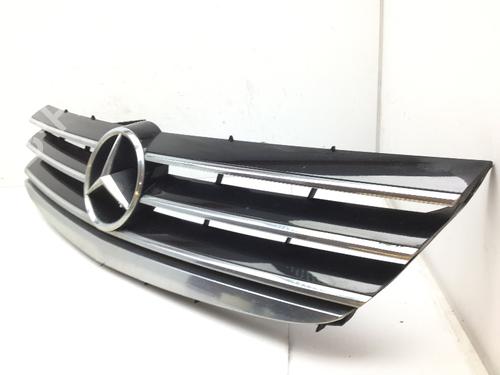 Used Grille MERCEDES-BENZ A-CLASS (W169) A 150 (169.031, 169.331) (95 hp) 26293202