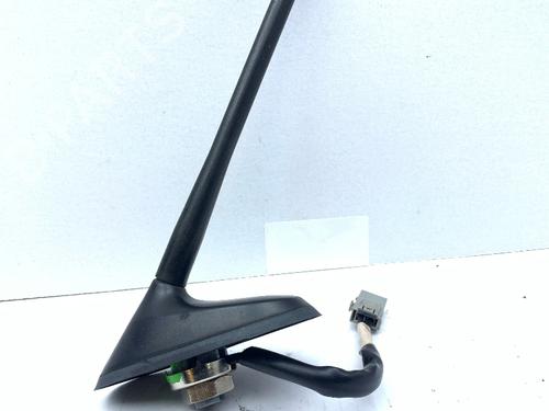 Used Antenna/Base MAZDA 3 (BL) 1.6 MZR CD (BL14) (116 hp) 30773270