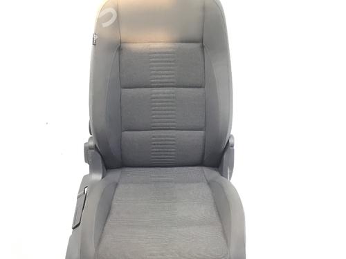 Used Right front seat VW TOURAN (1T1, 1T2) 2.0 TDI (170 hp) 16456662