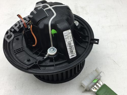 Used Heater blower motor Heater blower motor MERCEDES-BENZ A-CLASS (W169) A 180 CDI (169.007, 169.307) (109 hp) 10137870 10137870