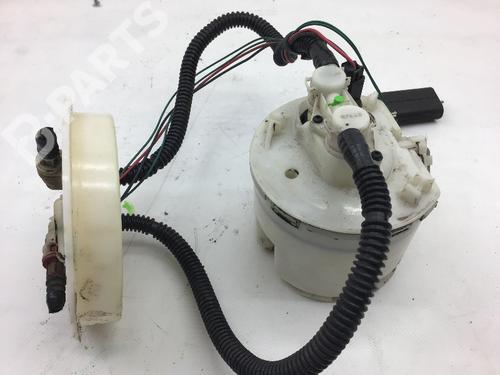 Used Fuel pump FORD FOCUS I (DAW, DBW) 1.4 16V (75 hp) 6540820