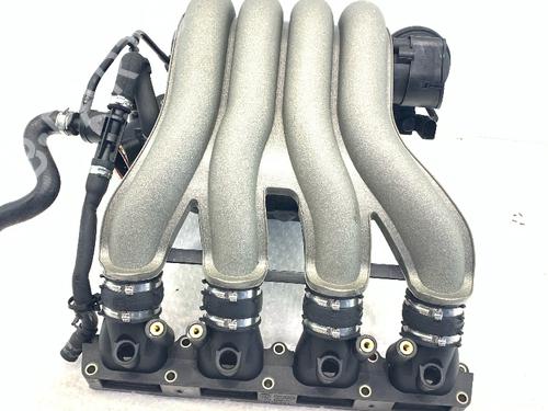 Manifold Indsugning AUDI A4 B6 (8E2) 2.0 (130 hp) 30539380