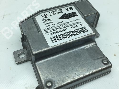 Used ECU airbags ECU airbags OPEL MERIVA A MPV (X03) 1.4 16V Twinport (E75) (90 hp) 10934522 10934522