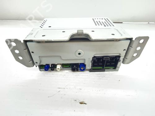 Used Radio FORD FIESTA VII (HJ, HF) 1.0 EcoBoost (101 hp) 29002895