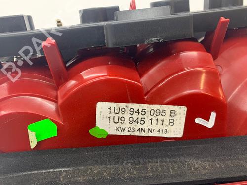 Left taillight SKODA OCTAVIA I Combi (1U5) 1.9 TDI | BP15943736C34 