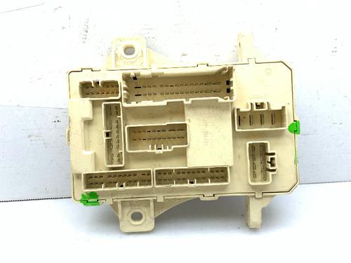 Used Fuse box Fuse box 37072711 37072711