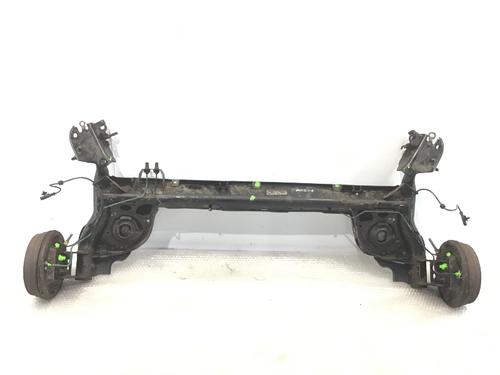 Used Rear axle RENAULT MODUS / GRAND MODUS (F/JP0_) 1.5 dCi (FP0F, JP0F) (86 hp) 22215818