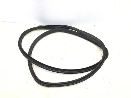 Used Rubber door seal SKODA ROOMSTER (5J7) 1.4 (86 hp) 18906554