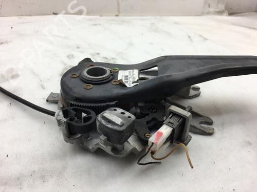 Hand brake MERCEDES-BENZ M-CLASS (W164) ML 280 CDI 4-matic (164.120) | BP14586731I18 