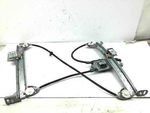 Used Front right window mechanism RENAULT MEGANE II Coupé-Cabriolet (EM0/1_) 2.0 (135 hp) 11936909