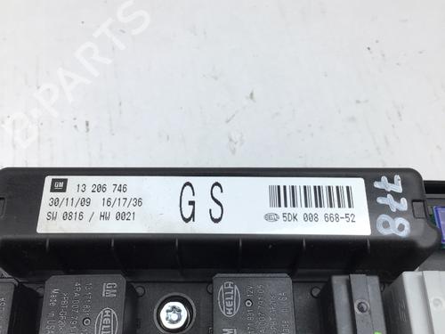 Fuse box OPEL ASTRA H Estate (A04) 1.7 CDTI (L35) | BP29333441E1