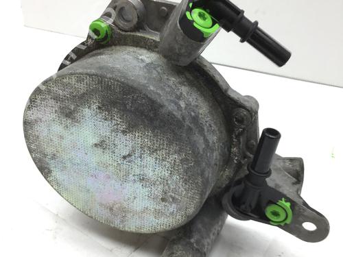 Used Vacuum pump FORD KUGA I 2.0 TDCi 4x4 (140 hp) 25158255