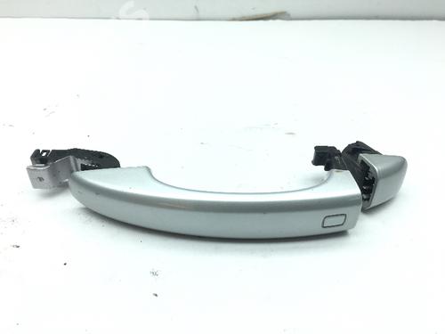 Used Front right exterior door handle Front right exterior door handle AUDI Q5 (8RB) 3.2 FSI quattro (270 hp) 11177604 11177604