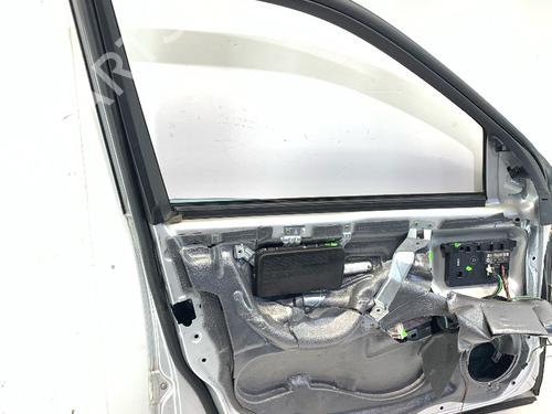 Left front door MERCEDES-BENZ C-CLASS T-Model (S203) C 200 Kompressor (203.242) | BP30971431C2