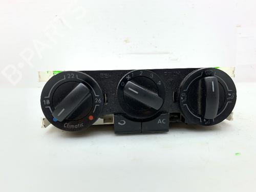 Comando clima Comando clima VW POLO IV (9N_, 9A_) 1.2 12V (64 hp) 33944687 33944687