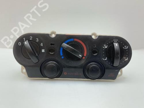 Used Climate control FORD FUSION (JU_) 1.4 (80 hp) 32141128
