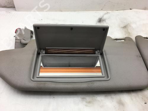 Right sun visor VOLVO XC70 I Cross Country (295) 2.4 T XC AWD | BP14586813I2 