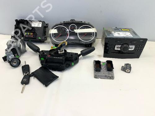 Used Engine control unit (ECU) Engine control unit (ECU) 38595202 38595202