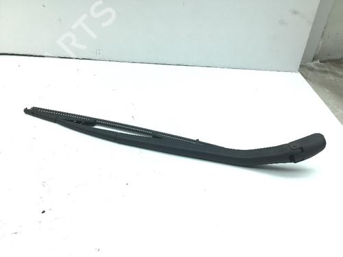 Used Rear windshield wiper arm FIAT PUNTO (188_) 1.2 60 (188.030, .050, .130, .150, .230, .250) (60 hp) 14588918