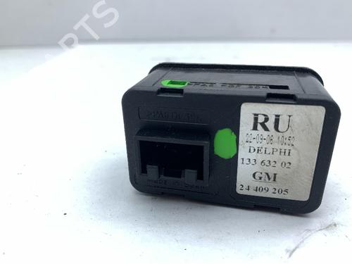 Left front window switch OPEL MERIVA A MPV (X03) 1.6 (E75) | BP30858961I27