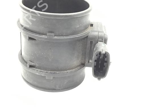 Used Mass air flow sensor OPEL ZAFIRA / ZAFIRA FAMILY B (A05) 1.8 (M75) (140 hp) 17014682