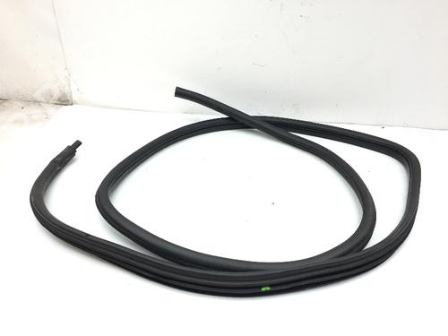Used Rubber door seal BMW 3 (E90) 320 i (170 hp) 14587666
