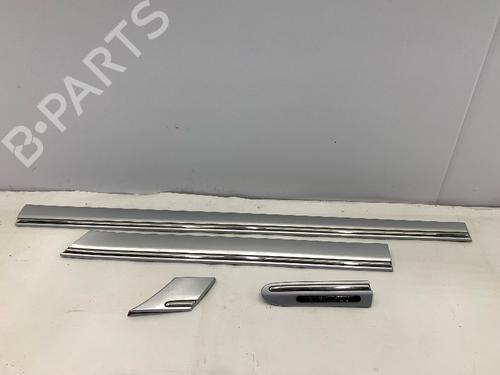 Used Door moulding trim Door moulding trim MERCEDES-BENZ C-CLASS (W203) C 180 (203.035) (129 hp) 36342892 36342892