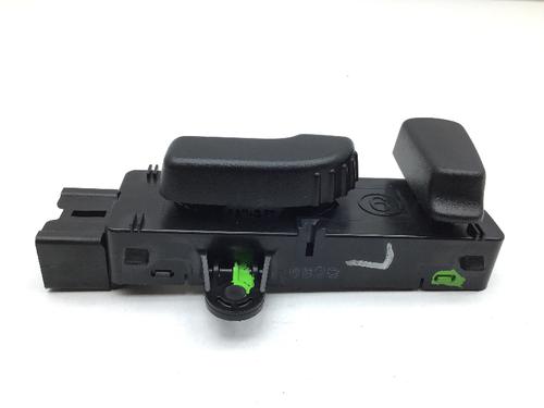 Switch NISSAN QASHQAI II (J11, J11_) 1.3 DIG-T | BP28501310I30