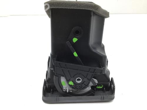 Air vent VW GOLF V (1K1) 1.4 16V | BP23218577I21 
